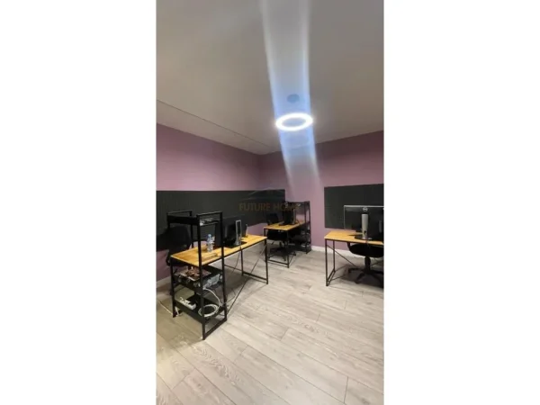 Tirane, jepet me qera ambjent biznesi Kati 7, 180 m² 100.000 € 