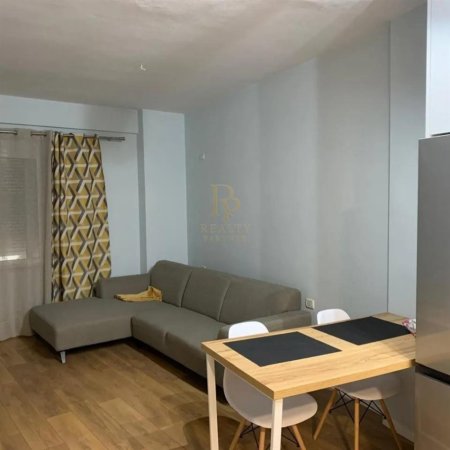 shitet 1+1+Ballkon , 105.000 €