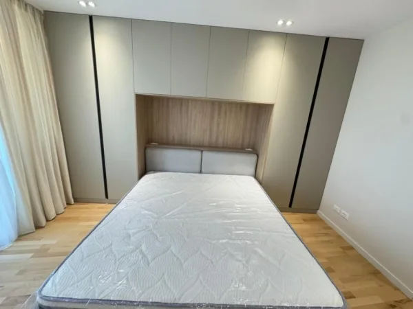 Tirane, shitet apartament 2+1+Ballkon Kati 6, 130 m² 410.000 € (Lake View Residence)