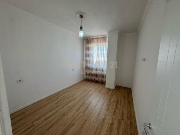 Tirane, shitet apartament 1+1 Kati 9, 65 m² 87.000 € 