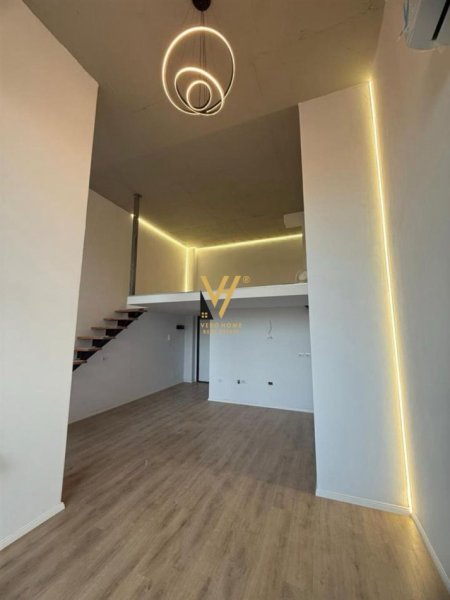 Tirane, jepet me qera zyre Kati 0, 60 m² 450 € (KOMPLEKSI GOLDEN PARK 3)