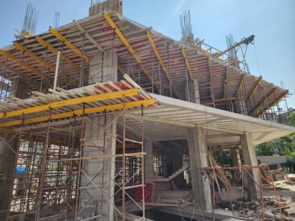 Tirane, Liste me oferta apartament 2+1+Ballkon Kati 1, 100 m² 200.001 € 