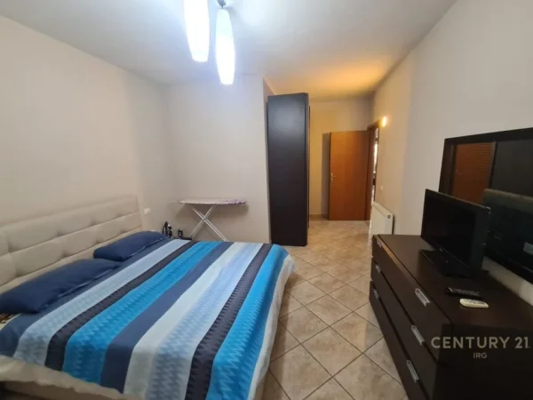 Tirane, jepet me qera apartament 2+1 Kati 3, 90 m² 650 € (Medar Shtylla)