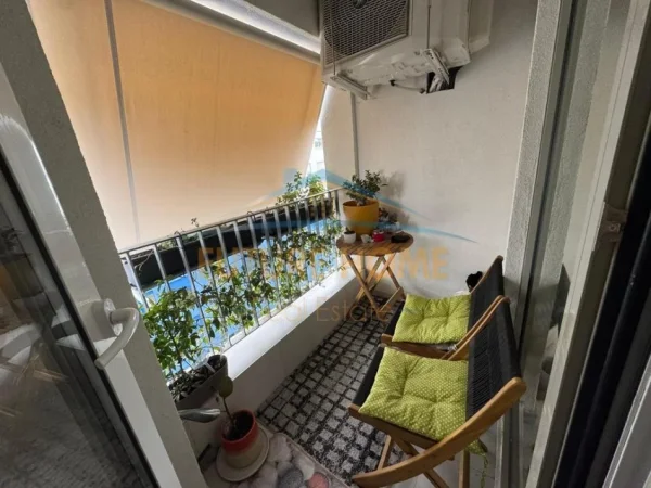 Tirane, shitet apartament 2+1 Kati 5, 75 m² 155.000 € (Kompleksi Kaimi)