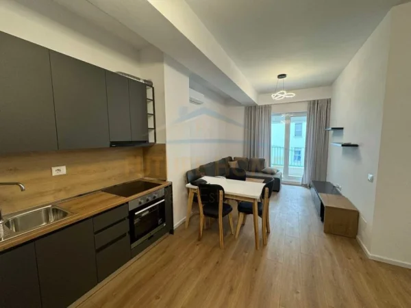 Tirane, jepet me qera apartament 2+1 Kati 4, 76 m² 450 € (Rezidenca Kaimi, Ali Demi)