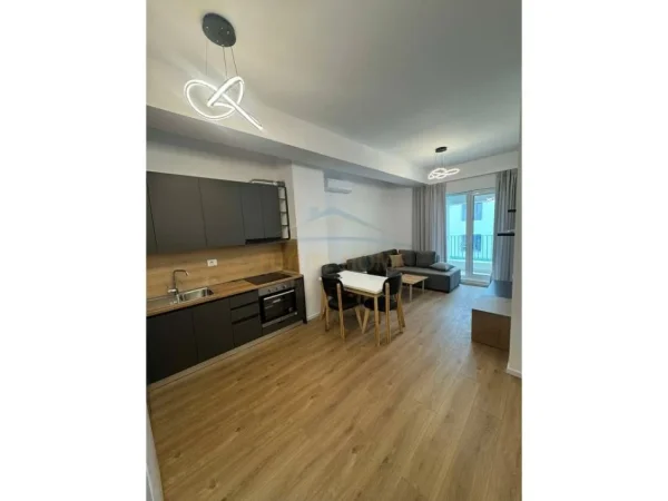 Tirane, jepet me qera apartament 2+1 Kati 4, 76 m² 450 € (Rezidenca Kaimi, Ali Demi)