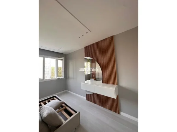 Tirane, jepet me qera apartament 1+1+Ballkon Kati 3, 70 m² 600 € (RiverSide Residence, pranë rrugës Teodor Keko)