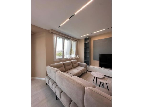 Tirane, jepet me qera apartament 2+1+Ballkon Kati 2, 117 m² 800 € (RiverSide Residence, pranë rrugës Teodor Keko)
