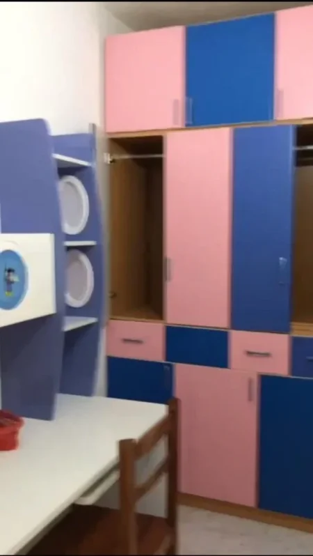 Tirane, shes apartament 2+1+Ballkon Kati 4, 91 m² 135.000 € (DIBRES)