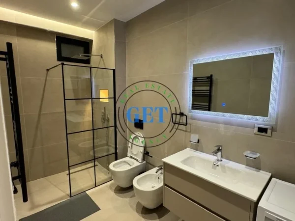 Durres, shitet apartament 1+1 Kati 8, 65 m² 129.000 € (Plazh Iliria , Durres)