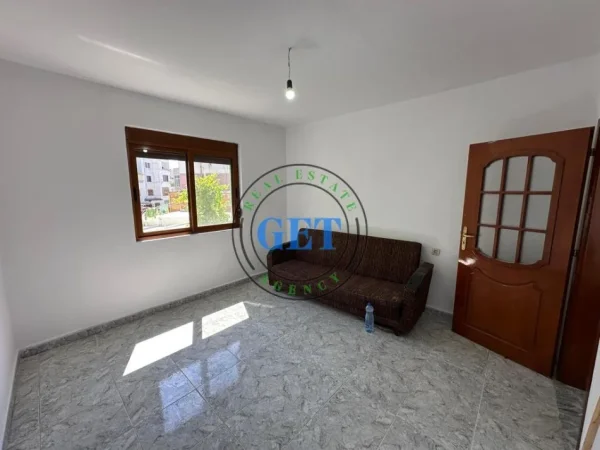 Durres, shitet apartament 2+1 Kati 2, 75 m² 78.000 € (Tek Stadiumi, Durres)