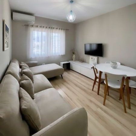 Tirane, shitet apartament 1+1 , 63 m² 169.000 € (tek Parku i Delegacioneve)
