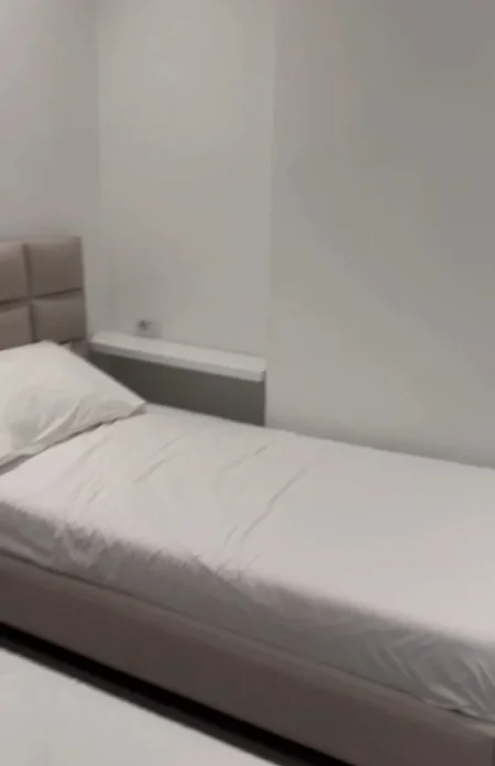 Sarande, shitet apartament 2+1+Ballkon Kati 1, 90 m² 140.000 € (Prane Portit Sarande)