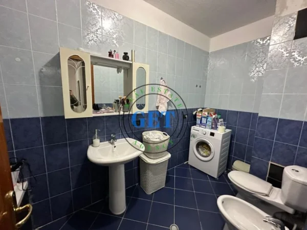 Durres, shitet apartament 3+1+Ballkon Kati 7, 156 m² 230.000 € (Qender, Durres)