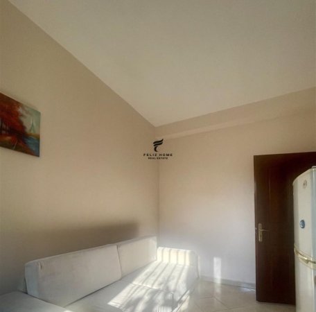 Tirane, jepet me qera apartament 1+1+Ballkon Kati 1, 70 m² 400 € (LAPRAKE)
