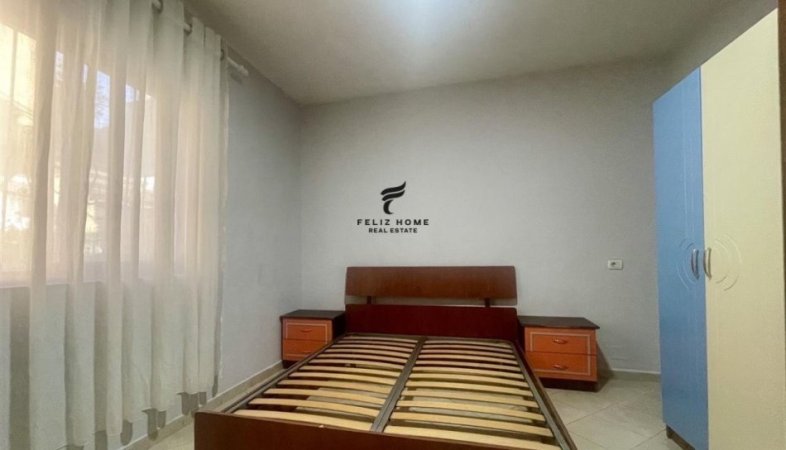 Tirane, jepet me qera apartament 1+1+Ballkon Kati 1, 70 m² 400 € (LAPRAKE)