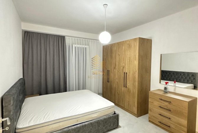 Tirane, jepet me qera apartament 1+1 Kati 9, 100 m² 600 € (Kompleksi Jolla)