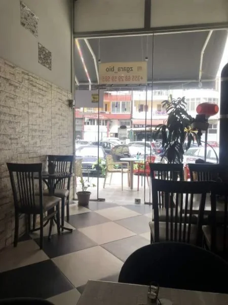 Tirane, Shitet biznesi, funksional, me klientel te ngritur delivery Kati 0, 10.000 Euro (sabri preveza)