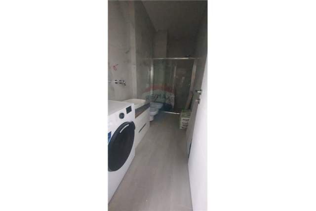 Tirane, jepet me qera apartament 1+1+A+BLK Kati 9, 65 m² 450 Euro (Rr. Dibres, Farmacia 10)