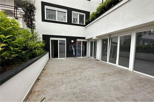 Tirane, shitet apartament 3+1+BLK Kati 2, 192 m² 270.000 Euro (Liqeni Thate)