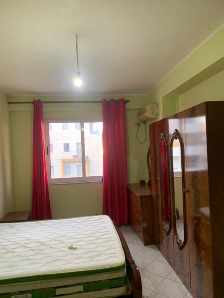 Tirane, jepet me qera apartament 3+1+BLK Kati 6, 128 m² 350 Leke (Astrit Losha)