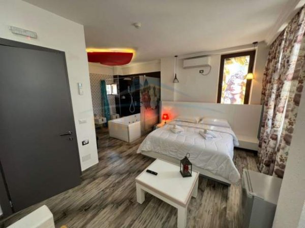 Korce, shitet hotel Kati 4, 245 m² 800.000 Euro (Pazari I Vjetër, Korçë.)