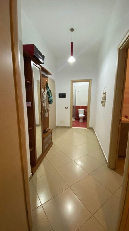 Tirane, jepet me qera apartament 2+1+BLK Kati 2, 85 m² 350  (Rruga Teodor Keko)
