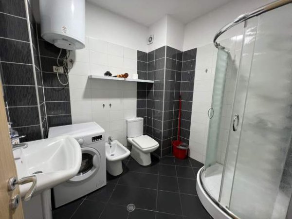 Tirane, jepet me qera apartament Kati 7, 100 m² 700 Euro (rruga e kavajes)
