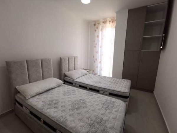 Tirane, jepet me qera apartament 2+1 Kati 4, 100 m² 500 Euro (Don Bosko)