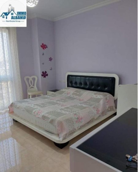 Tirane, jepet me qera apartament 2+1+BLK Kati 6, 112 m² 550 Euro