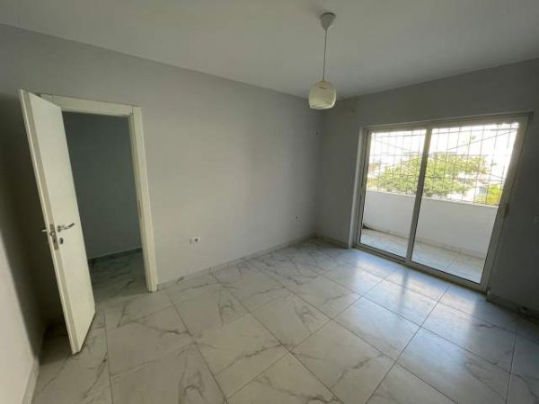 Tirane, shitet apartament 3+1 Kati 2, 86 m² 160.000 Euro (Myslym Shyri)