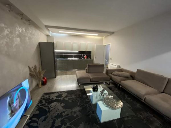 Tirane, shitet apartament 3+1+A+BLK Kati 7, 122 m² 194.000 Euro (Rruga Endri Keko)