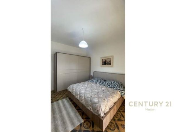 Tirane, jepet me qera apartament 1+1+BLK Kati 3, 95 m² 550 Euro (Tregu Cam, Dollari)