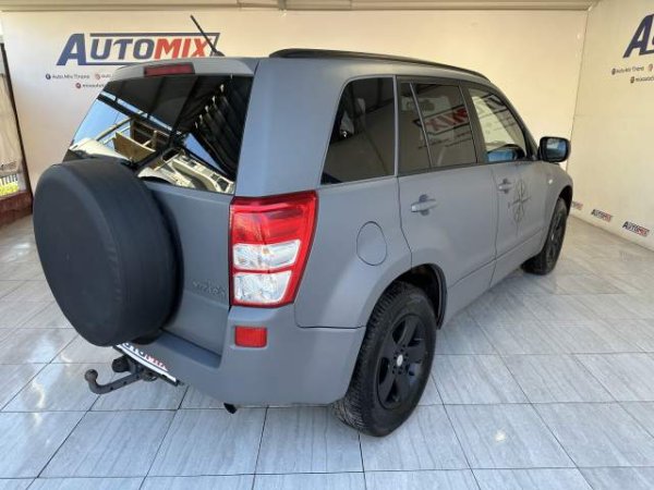 Tirane, shes xhip Suzuki grand vitara Viti 2006, 6.800 Euro