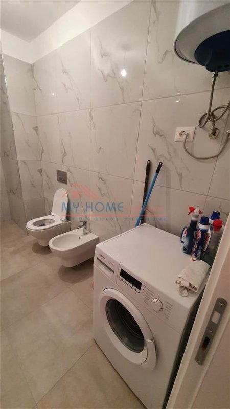 Tirane, shitet apartament 1+1+BLK Kati 7, 67 m² 93.000 Euro (Kongresi i Manastirit)