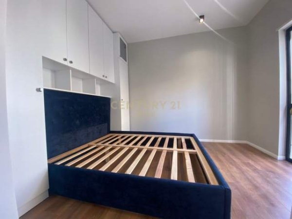 Tirane, jepet me qera apartament 2+1+BLK Kati 1, 80 m² 510 Euro (prane Kompleksit Halili)