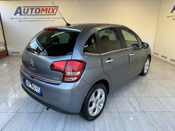 Tirane, shes makine Citroen c3 Viti 2011, 4.700 Euro