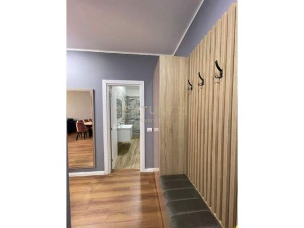 Tirane, jepet me qera apartament 2+1+A Kati 7, 107 m² 500 Euro (ASTIR)