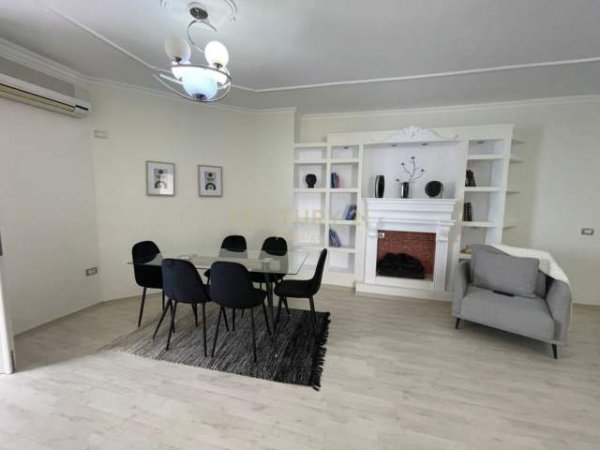 Tirane, shitet apartament 2+1+A Kati 10, 90 m² 119.000 Euro (Rruga Don Bosko)