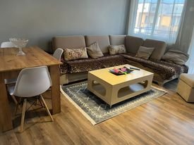 Tirane, jepet me qera apartament 1+1+BLK Kati 8, 67 m² 32.000 Leke (blv yzberisht)