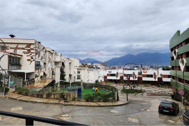 Tirane, shitet apartament 3+1+A+BLK Kati 3, 110 m² 132.000 Euro (KODRA E DIELLIT)
