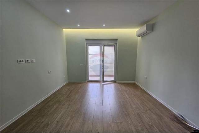Tirane, shitet apartament 2+1 Kati 2, 68 m² 149.900 Euro (rruga elbasanit)