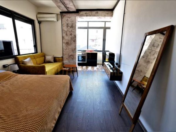 Tirane, shitet apartament 3+1 Kati 7, 100 m² 120.000 Euro (5 Maji)