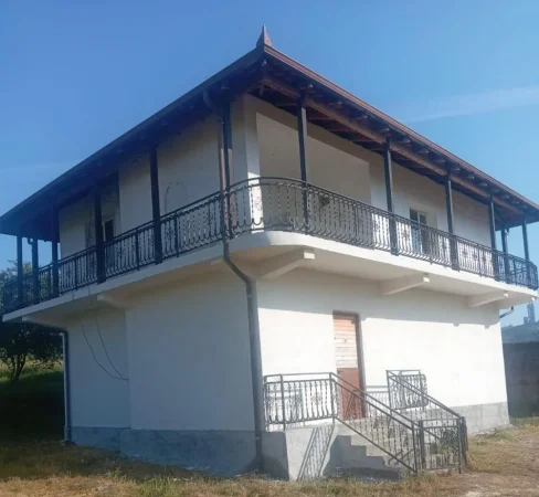 Fushe Kruje, shitet shtepi 4+1 Kati 2, 4.084 m² 70.000 € (Borizan, Kruje)