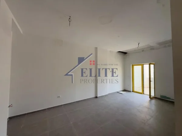 Dhermi - Palase, shitet apartament 1+1+Ballkon Kati 2, 82 m² 280.000 € 