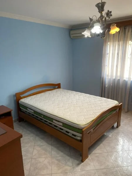 Tirane, Jepet me qera apartament 2+1 NE XHAMLLIK) , 90 m² 450 € (RRUGËN FERIT XHAJKO NE XHAMLLIK)