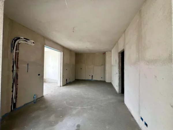 Tirane, shitet apartament 2+1+Ballkon Kati 7, 115 m² 132.300 € (QTU)