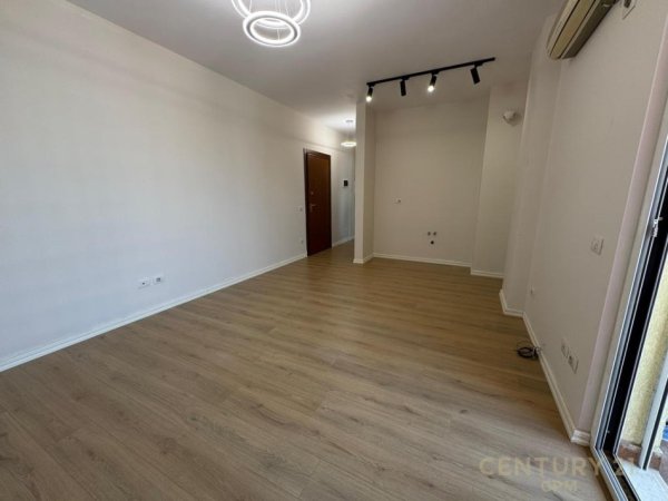 Tirane, shitet apartament 1+1 Kati 6, 63 m² 126.000 € 