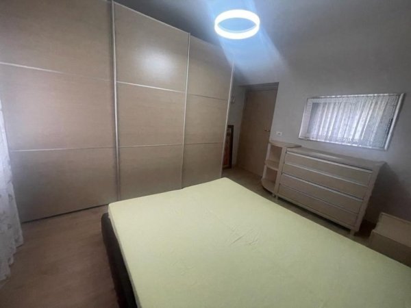 Tirane, jepet me qera apartament 2+1 Kati 3, 74 m² 550 € (Rruga e Elbasanit)