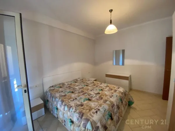 Tirane, jepet me qera apartament 2+1 Kati 2, 80 m² 550 € (Don Bosko)